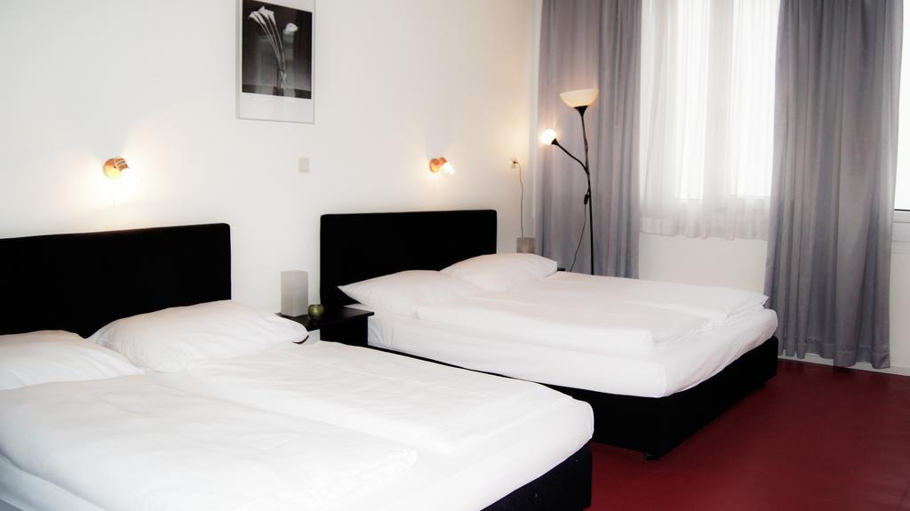 Hotel Hillinger Vienna Bilik gambar